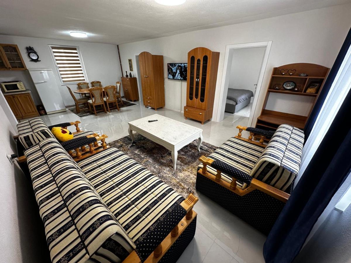 Ssk Apartments SJJ Esterno foto